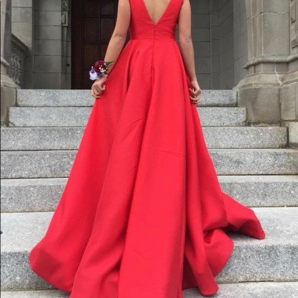 Prom Dress - Picture 2 of 4